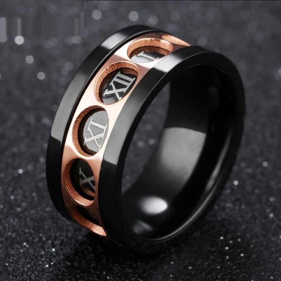 Ring - Picture 1 of 5